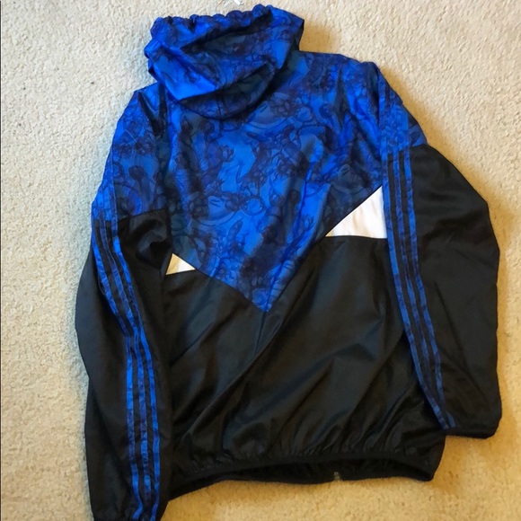 Windbreaker - Picture 3 of 3